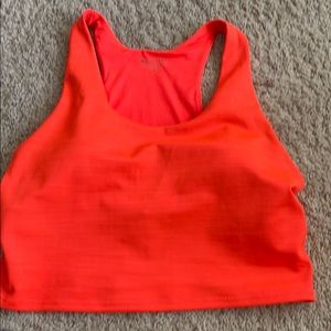 Athleta ultimate crop tank
